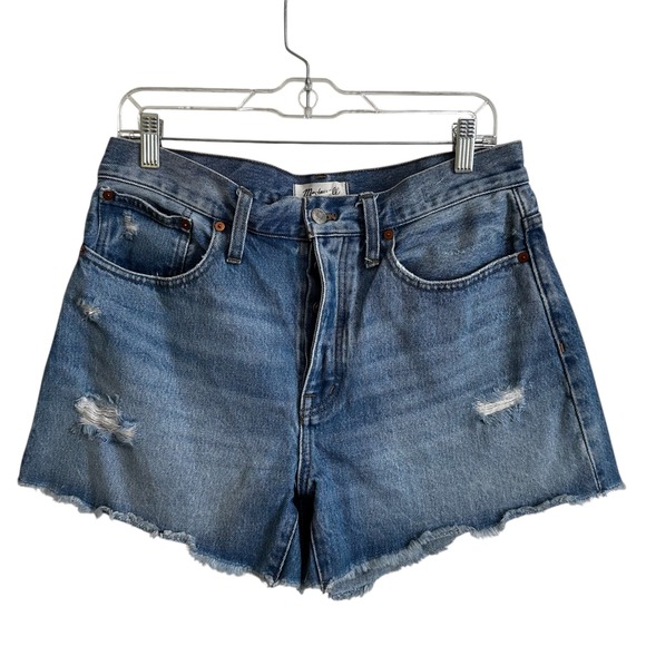 Madewell Denim Shorts Curvy Relaxed Distressed Frayed‎ Hem Size 26 - Picture 1 of 8